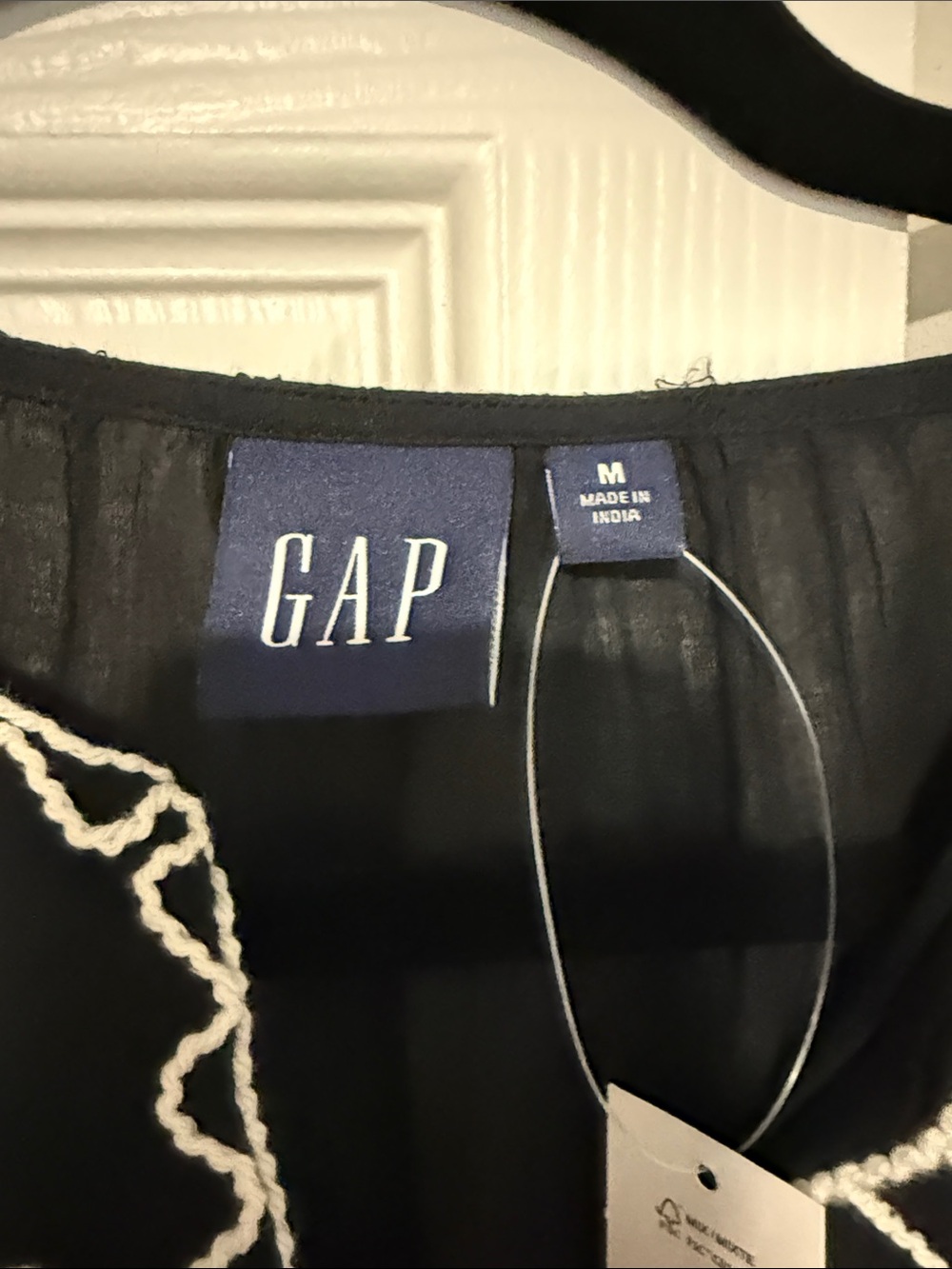GAP Black Dress with White Floral Embroidery - Picture 2 of 6
